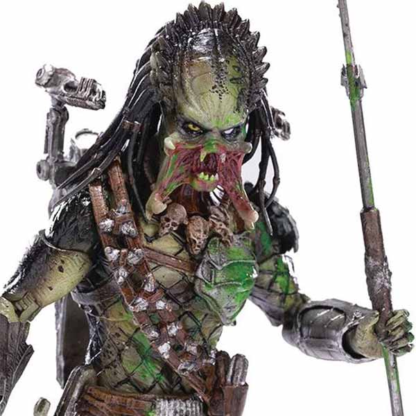 Figurka Wolf Predator Battle Damage Previews Exclusive 1/18