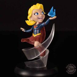 Supergirl Q-Figure 12 cm na playgosmart.cz